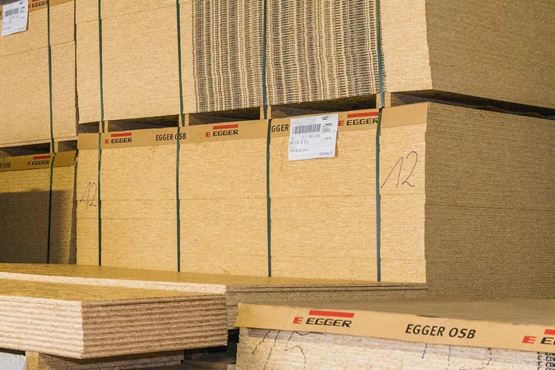 Płyta osb na dach jaka grubość? Oto kluczowe informacje i porady Płyta osb na dach jaka grubość? Oto kluczowe informacje i porady